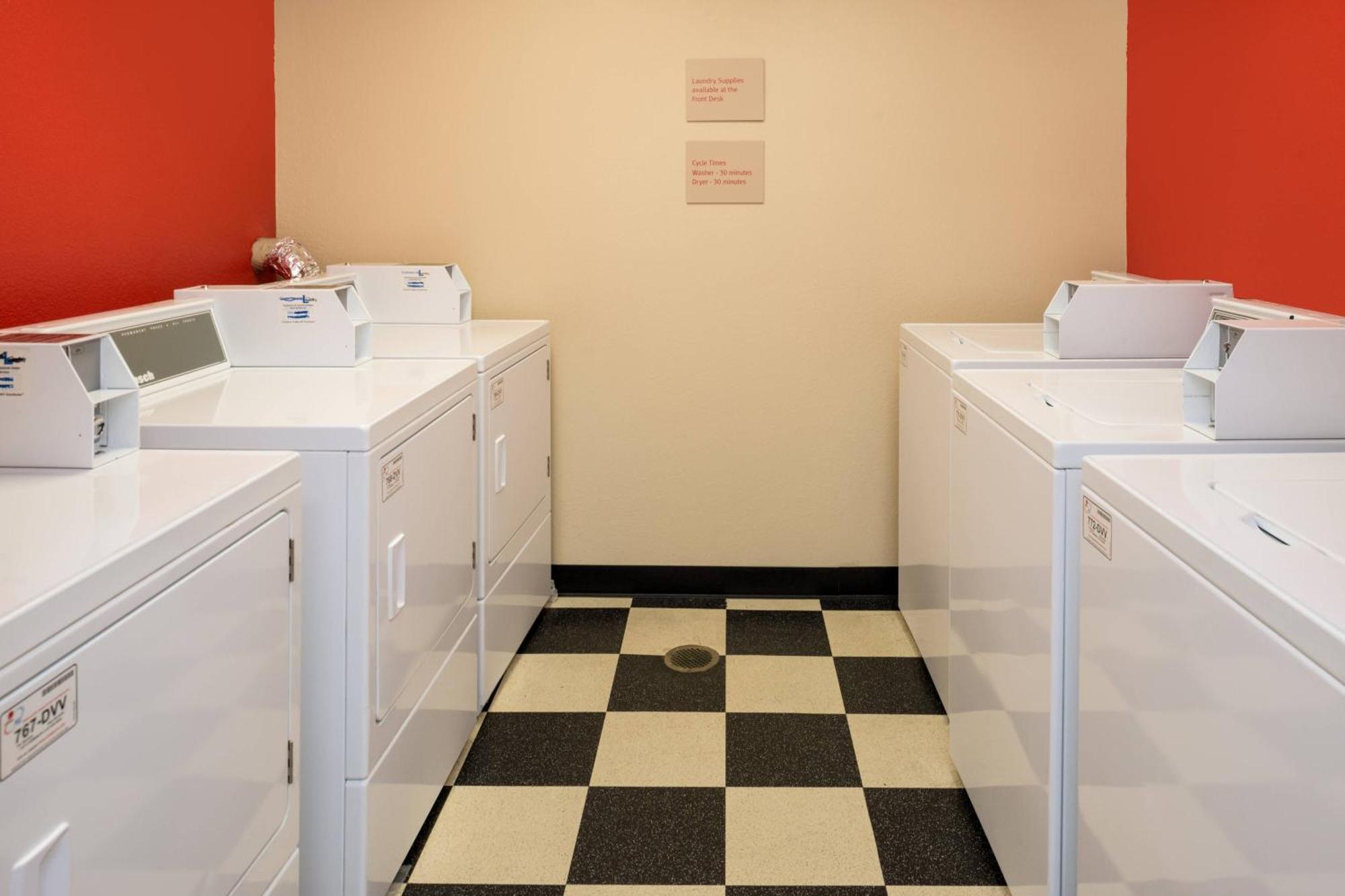 Towneplace Suites Huntington Luaran gambar