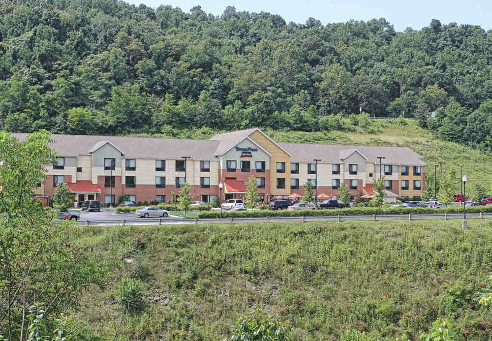 Towneplace Suites Huntington Luaran gambar