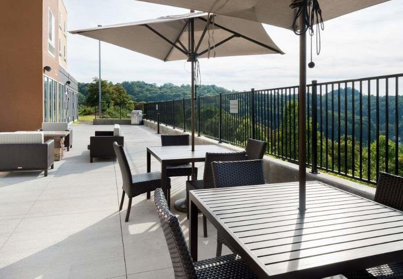 Towneplace Suites Huntington Luaran gambar